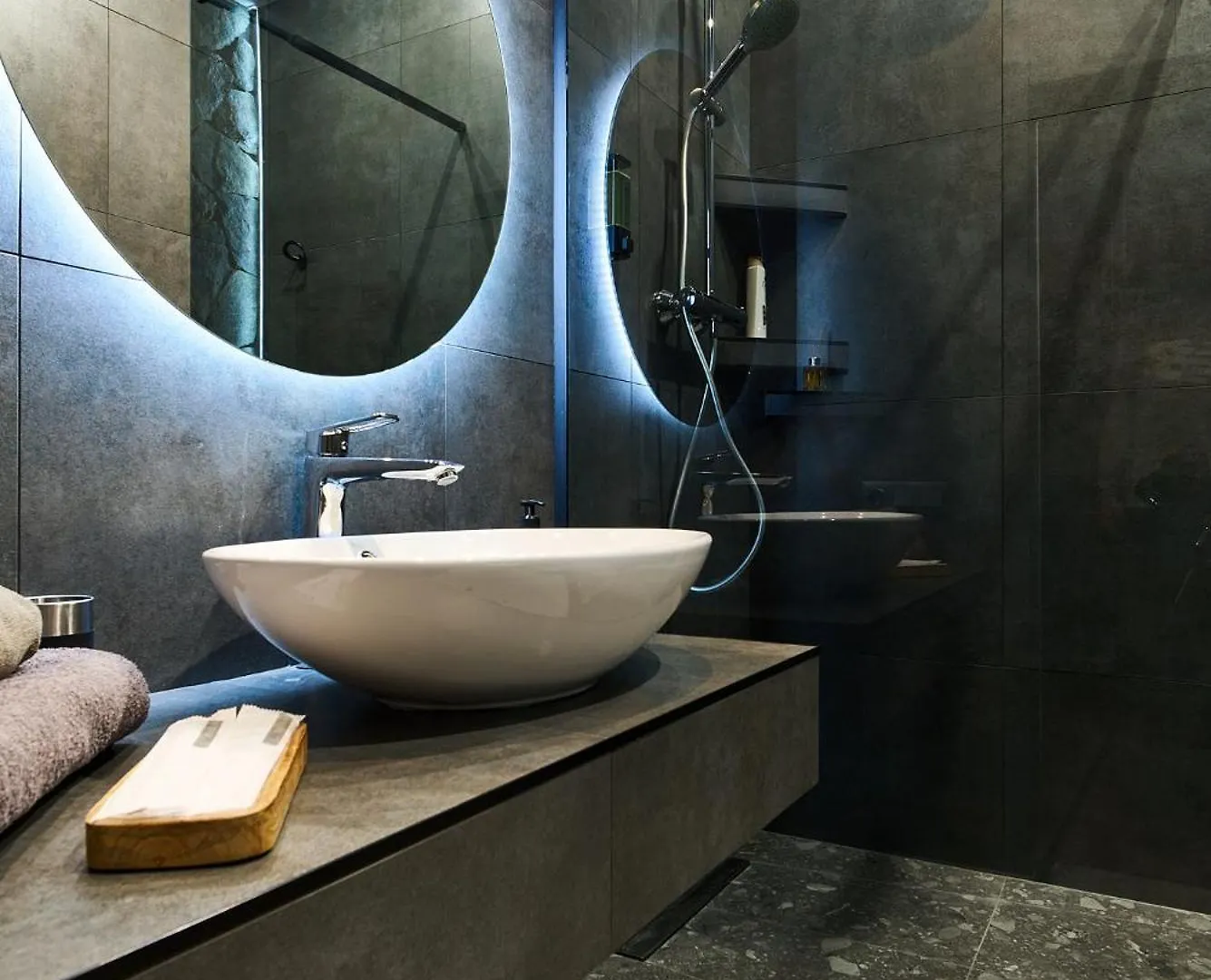 Vip Studio Manhattan City, Prospect Beresteiskyi 11 Kyiv