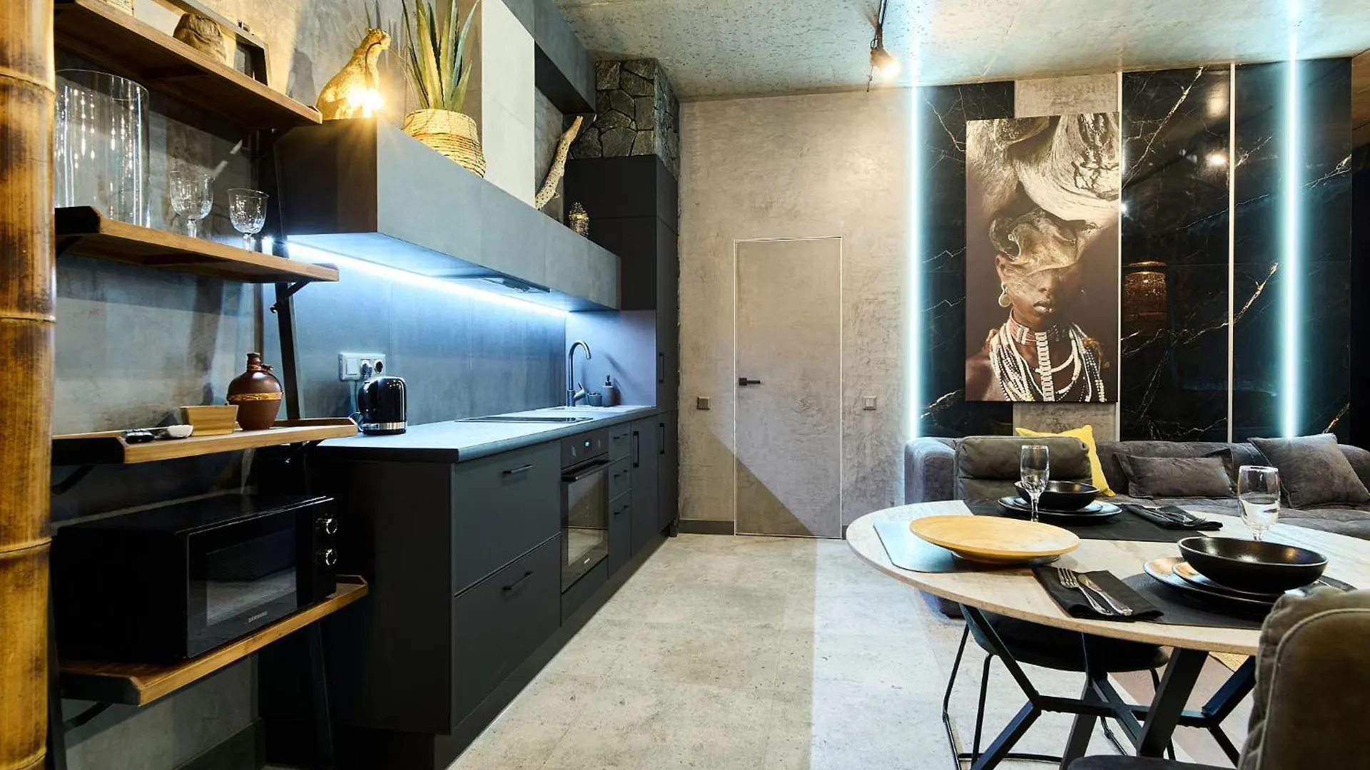 Vip Studio Manhattan City, Prospect Beresteiskyi 11 Kyiv